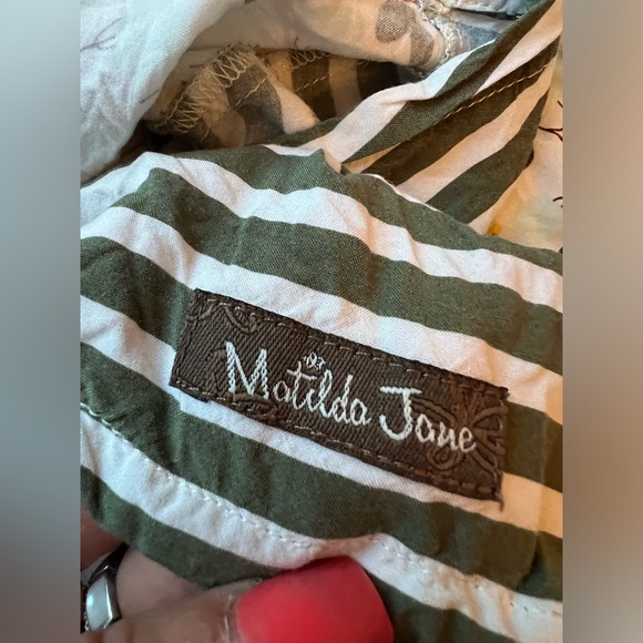 Matilda Jane Green and Beige Woman’s top - Picture 8 of 11